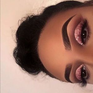 Meet your Posher, Destinee